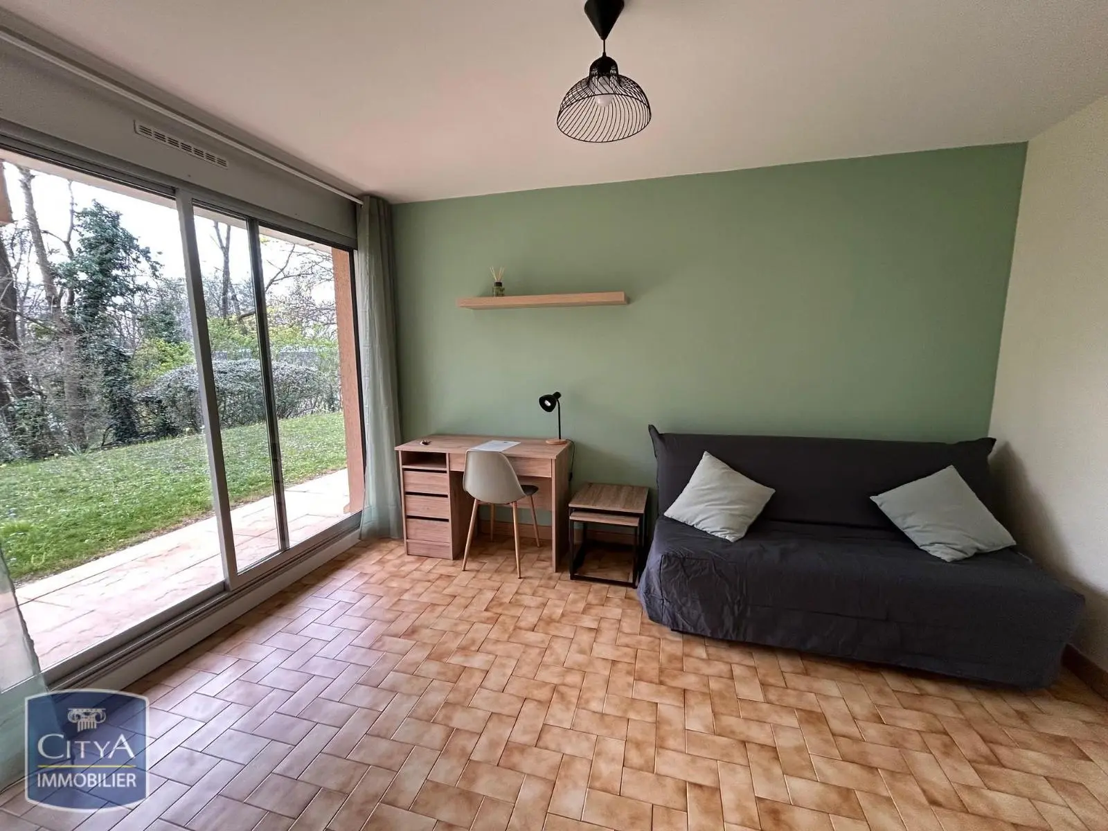 Photo 1 Appartement 1 pièce 21.78m²