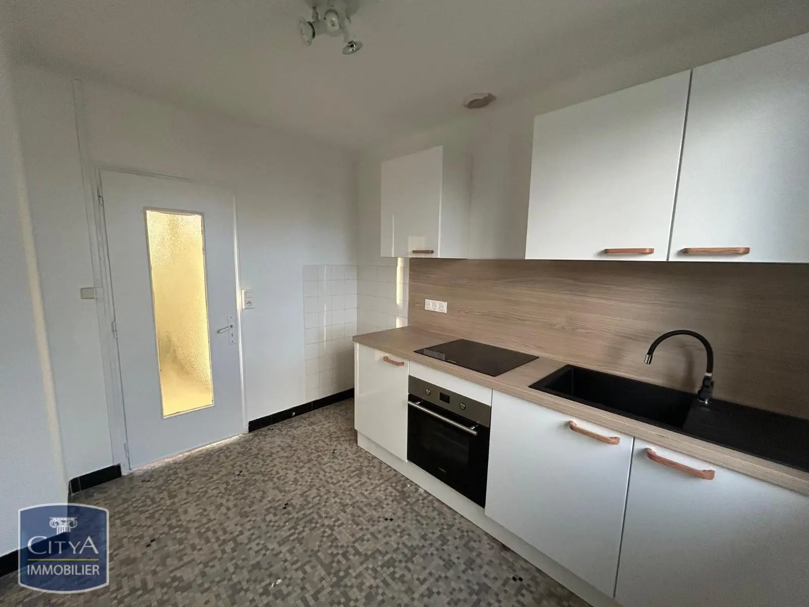 Photo 4 Appartement 5 pièces 81.93m²