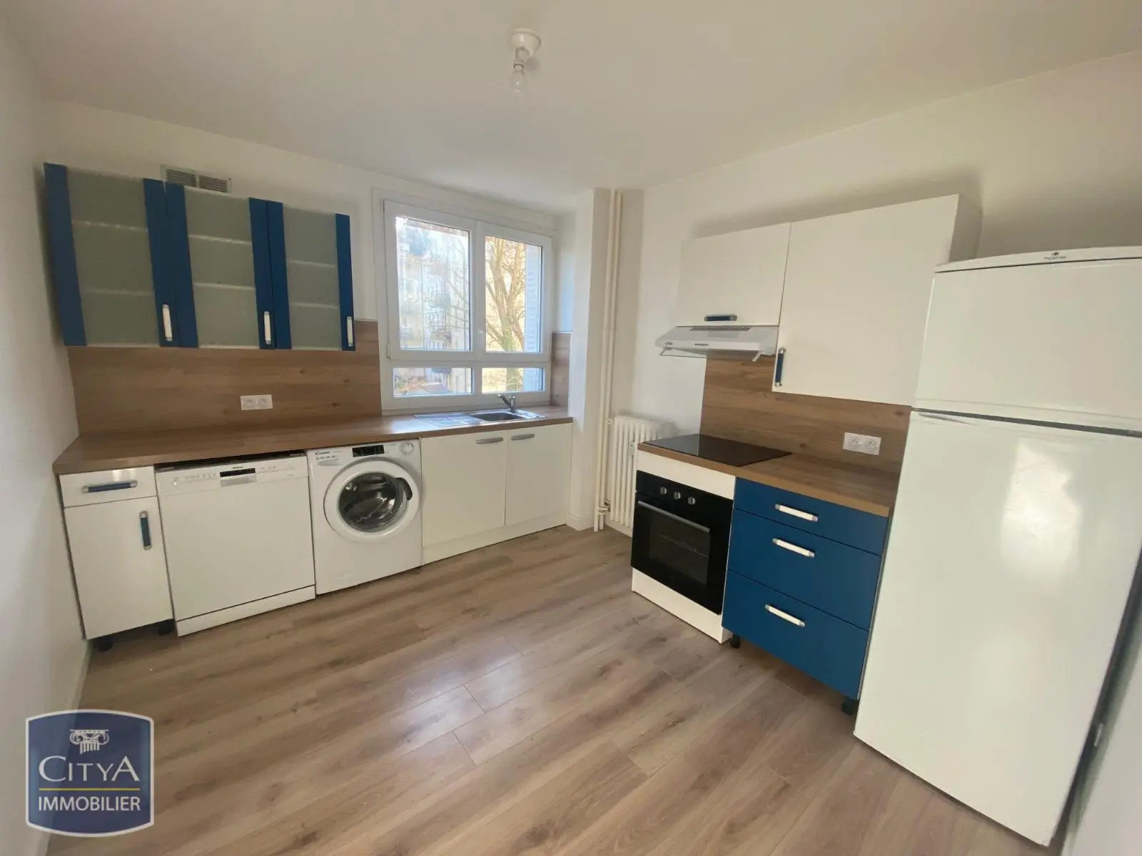 Photo 1 Appartement 4 pièces 73.68m²