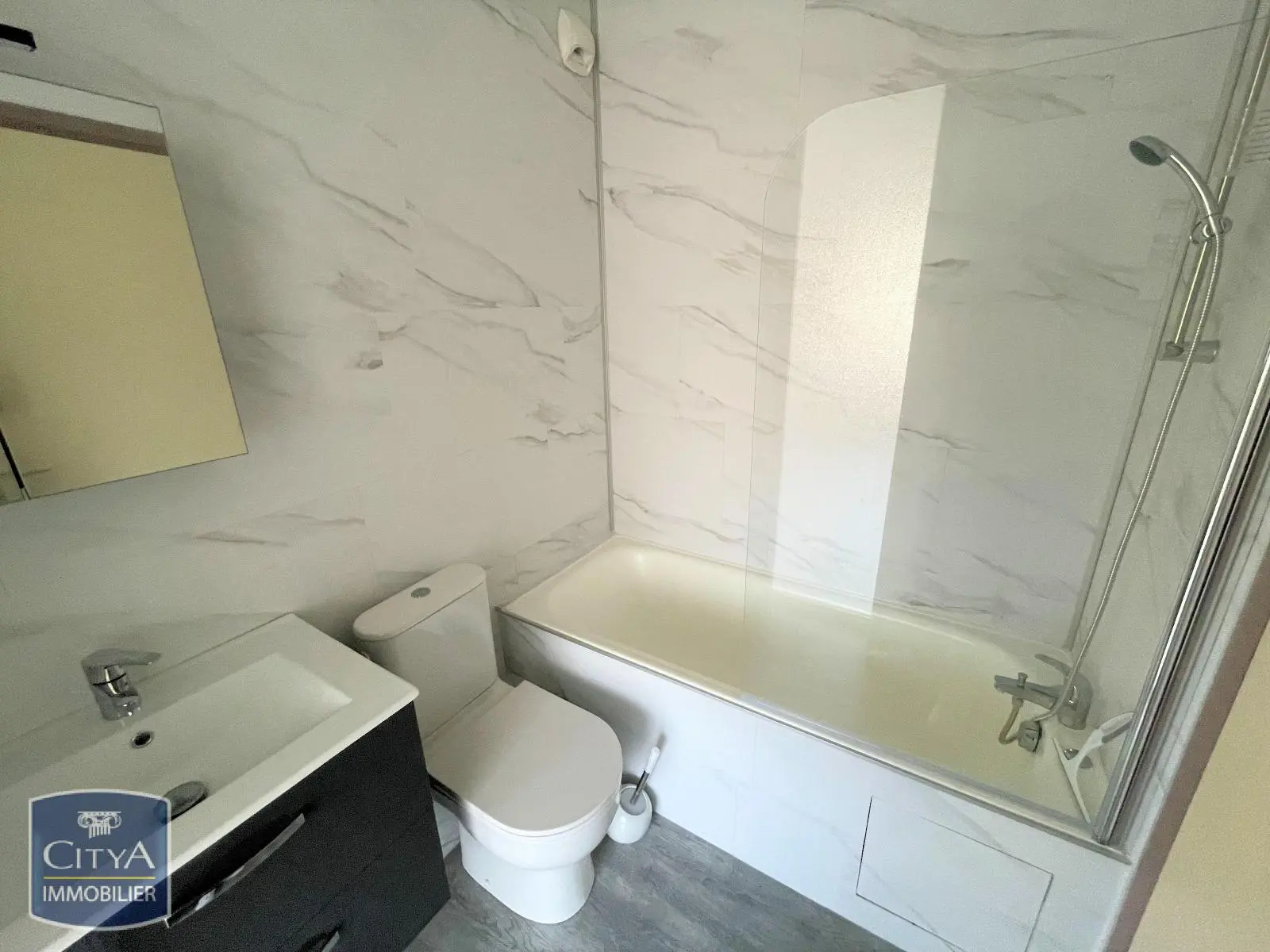 Photo 5 Appartement 1 pièce 29.89m²