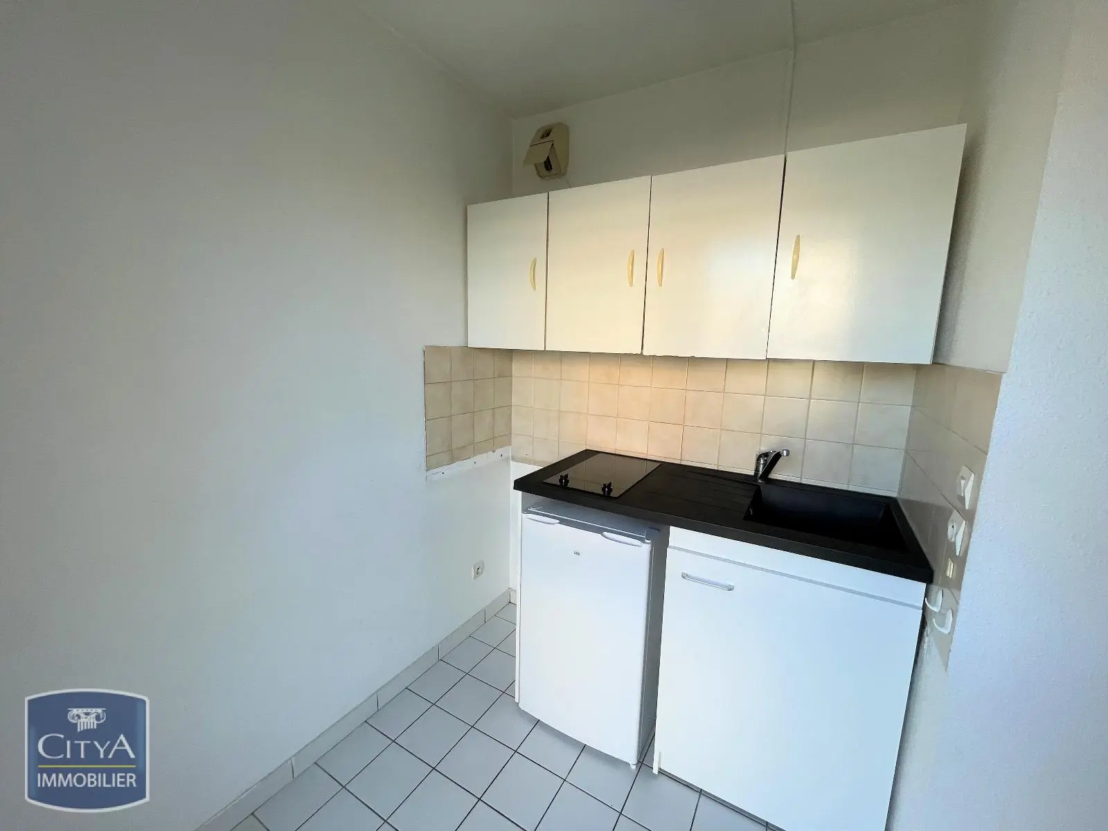 Photo 3 Appartement 1 pièce 23.79m²