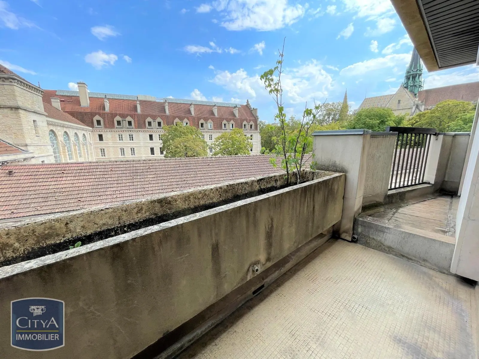 Photo 1 Appartement 1 pièce 29.89m²