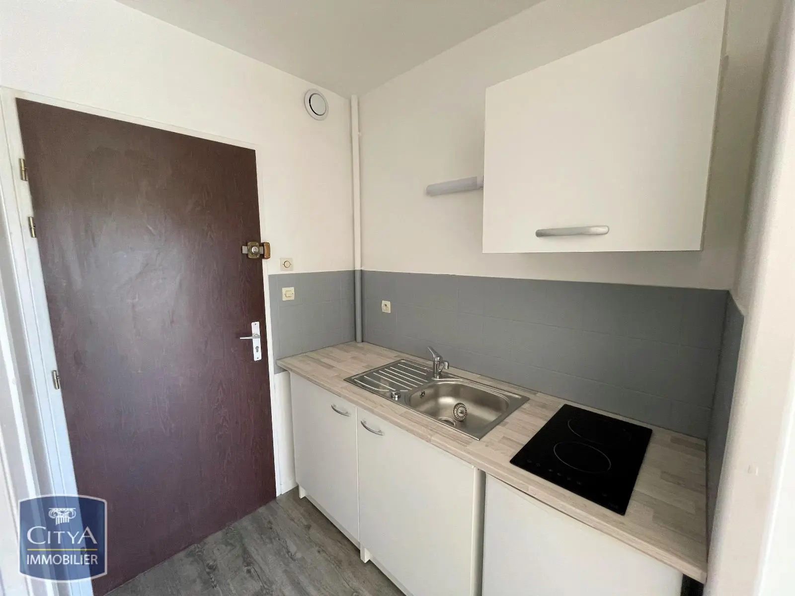 Photo 3 Appartement 1 pièce 18.31m²