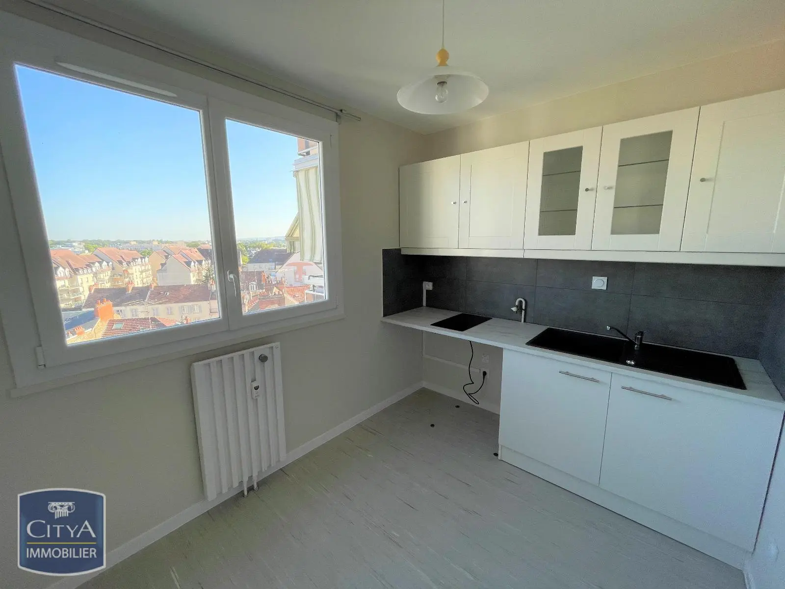 Photo 2 Appartement 1 pièce 26.57m²