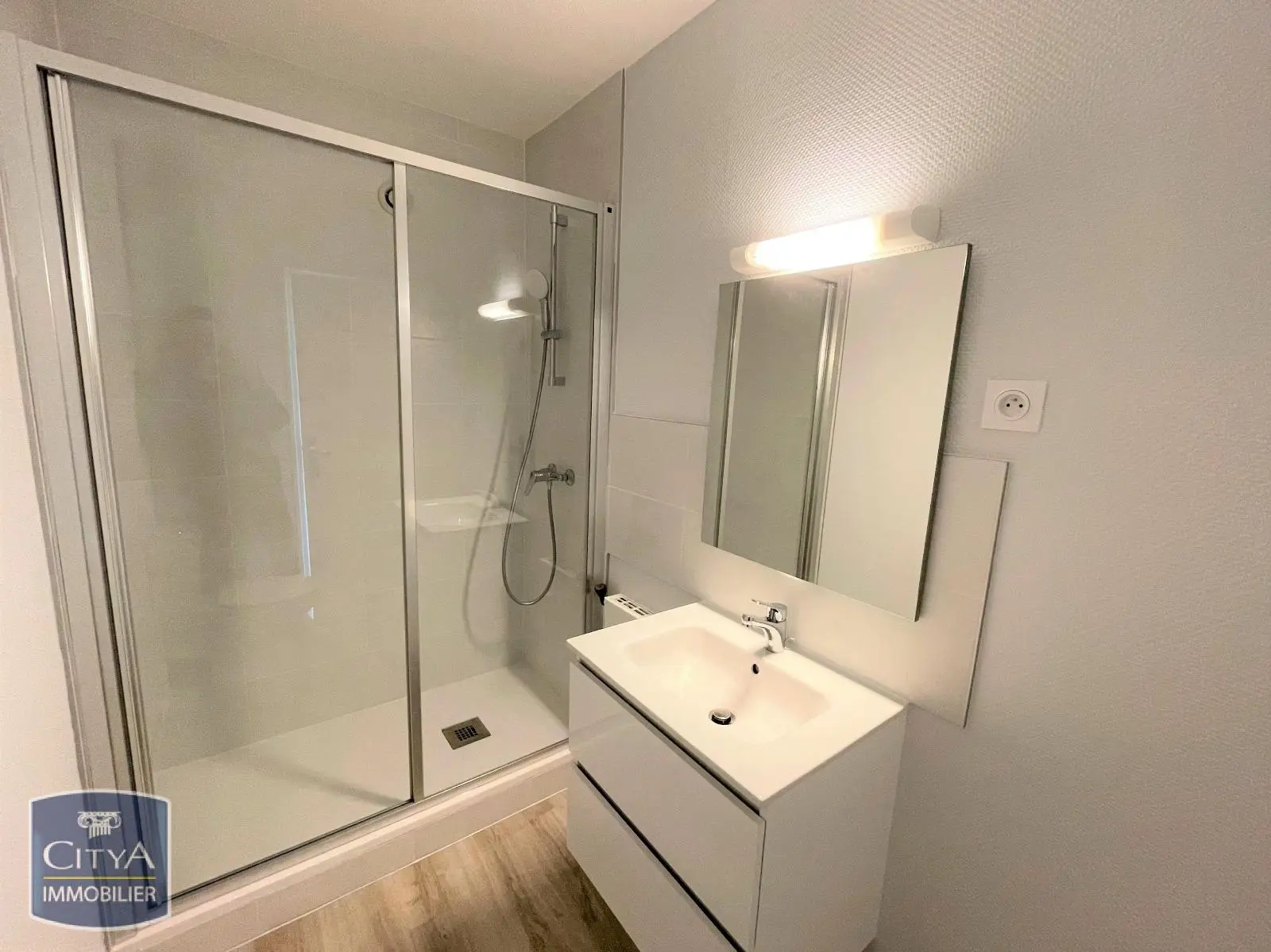 Photo 4 Appartement 1 pièce 28.28m²