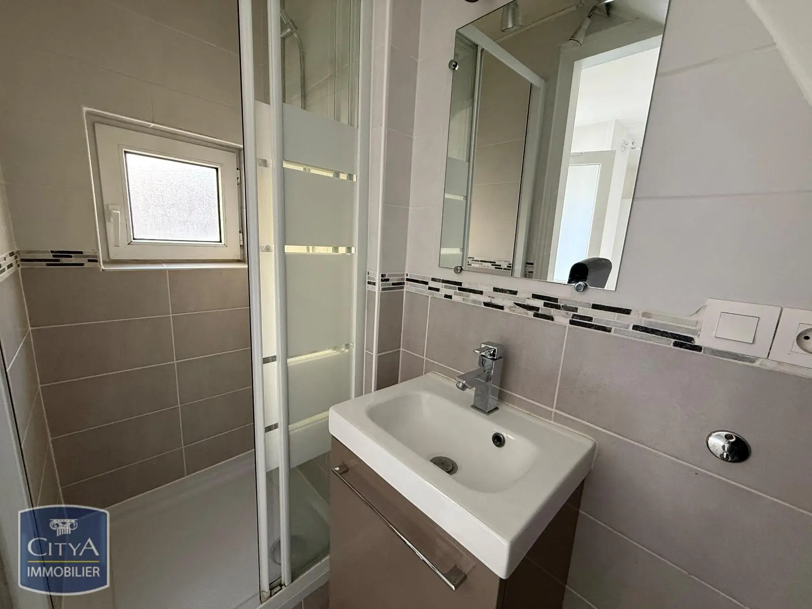 Photo 4 Appartement 1 pièce 13.81m²