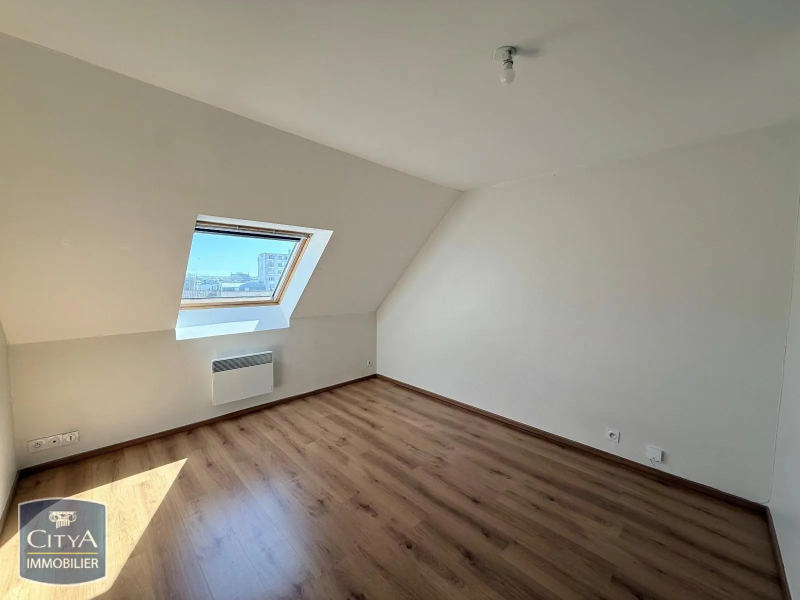 Photo 1 Appartement 1 pièce 19.49m²