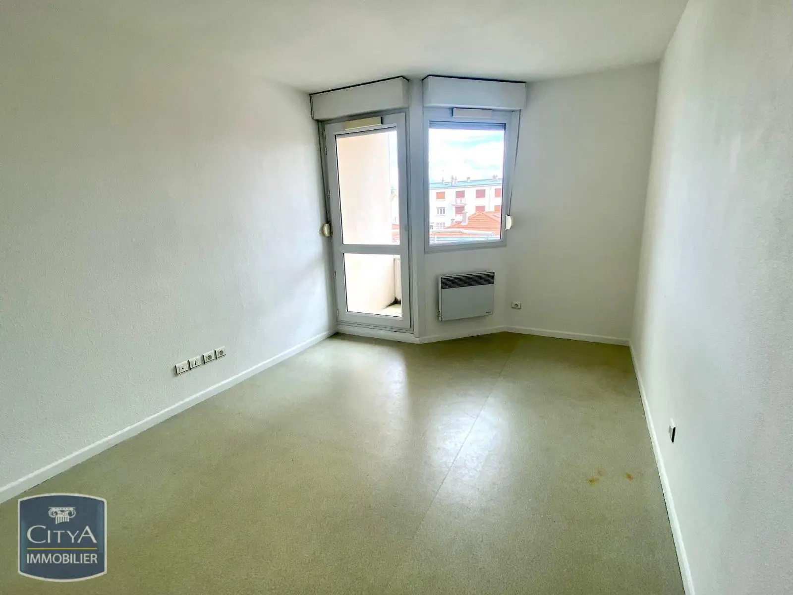 Photo 2 Appartement 1 pièce 17.72m²