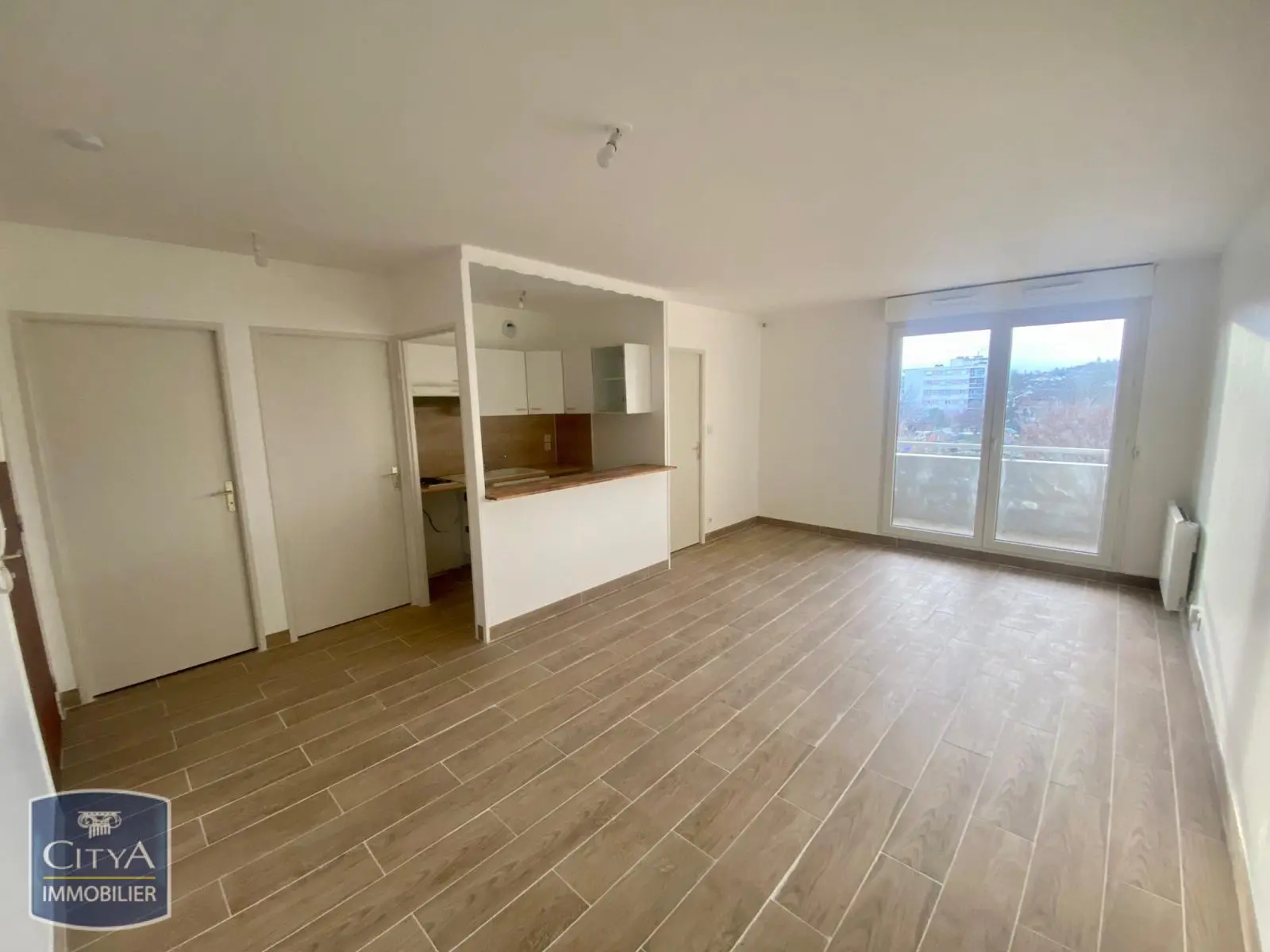 Photo 1 Appartement 2 pièces 43.44m²