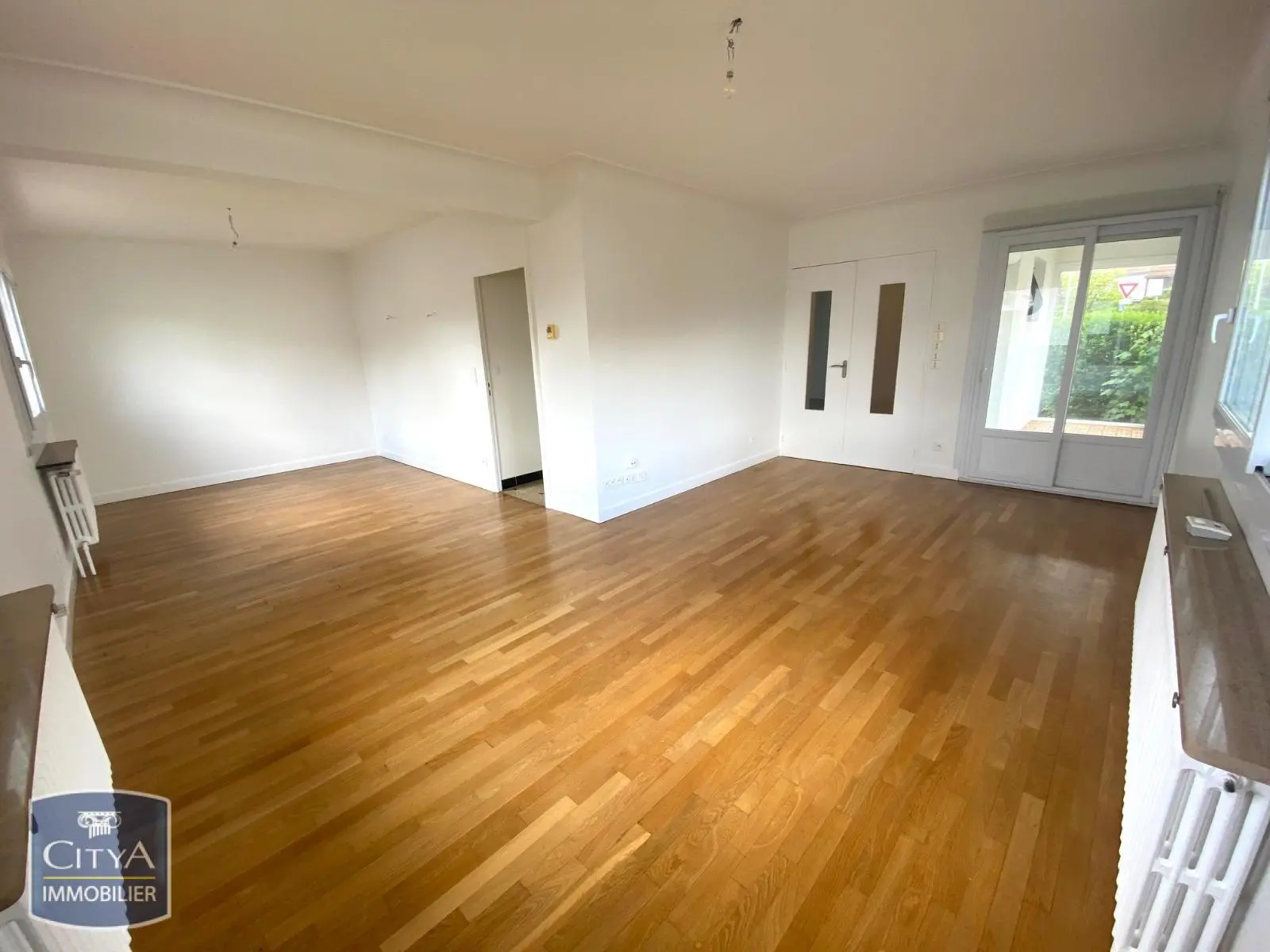 Photo 1 Maison 5 pièces 110.21m²