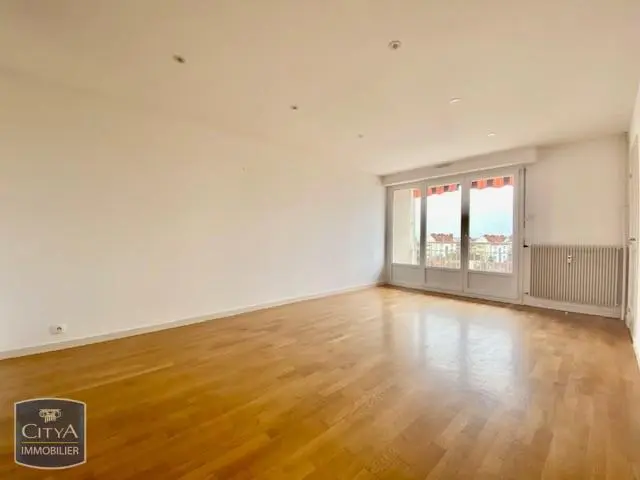 Photo 1 Appartement 4 pièces 79.68m²
