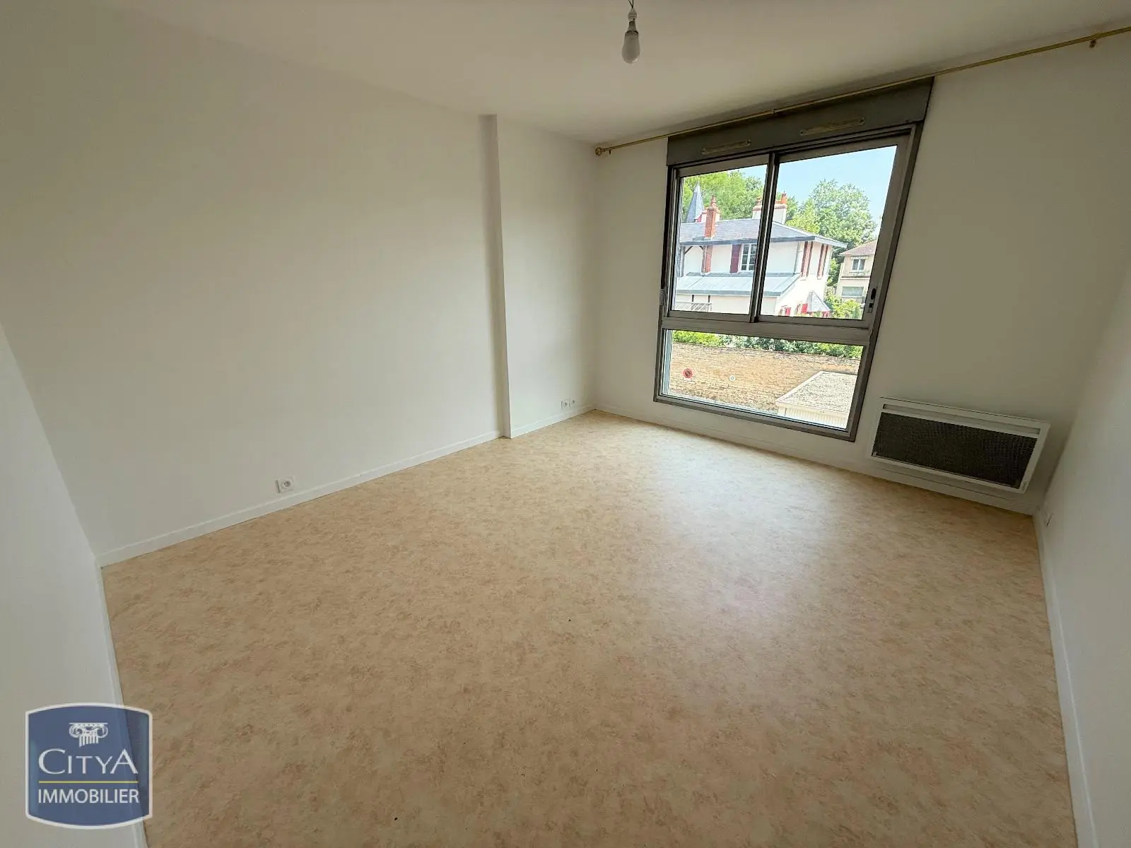 Photo 2 Appartement 1 pièce 28.88m²