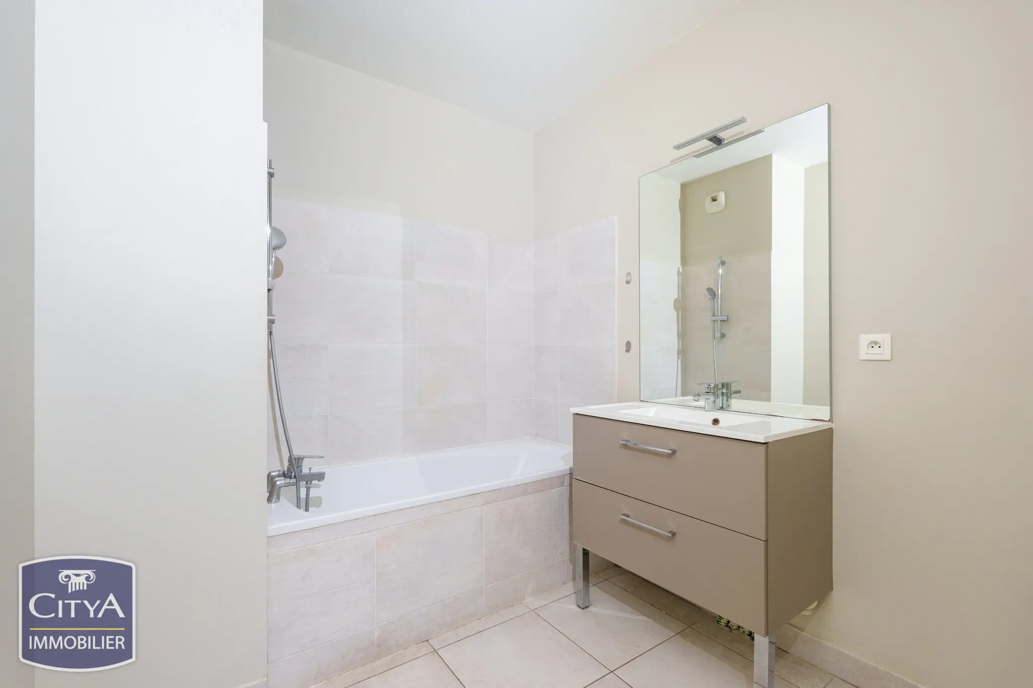 Photo 8 Appartement 2 pièces 43m²
