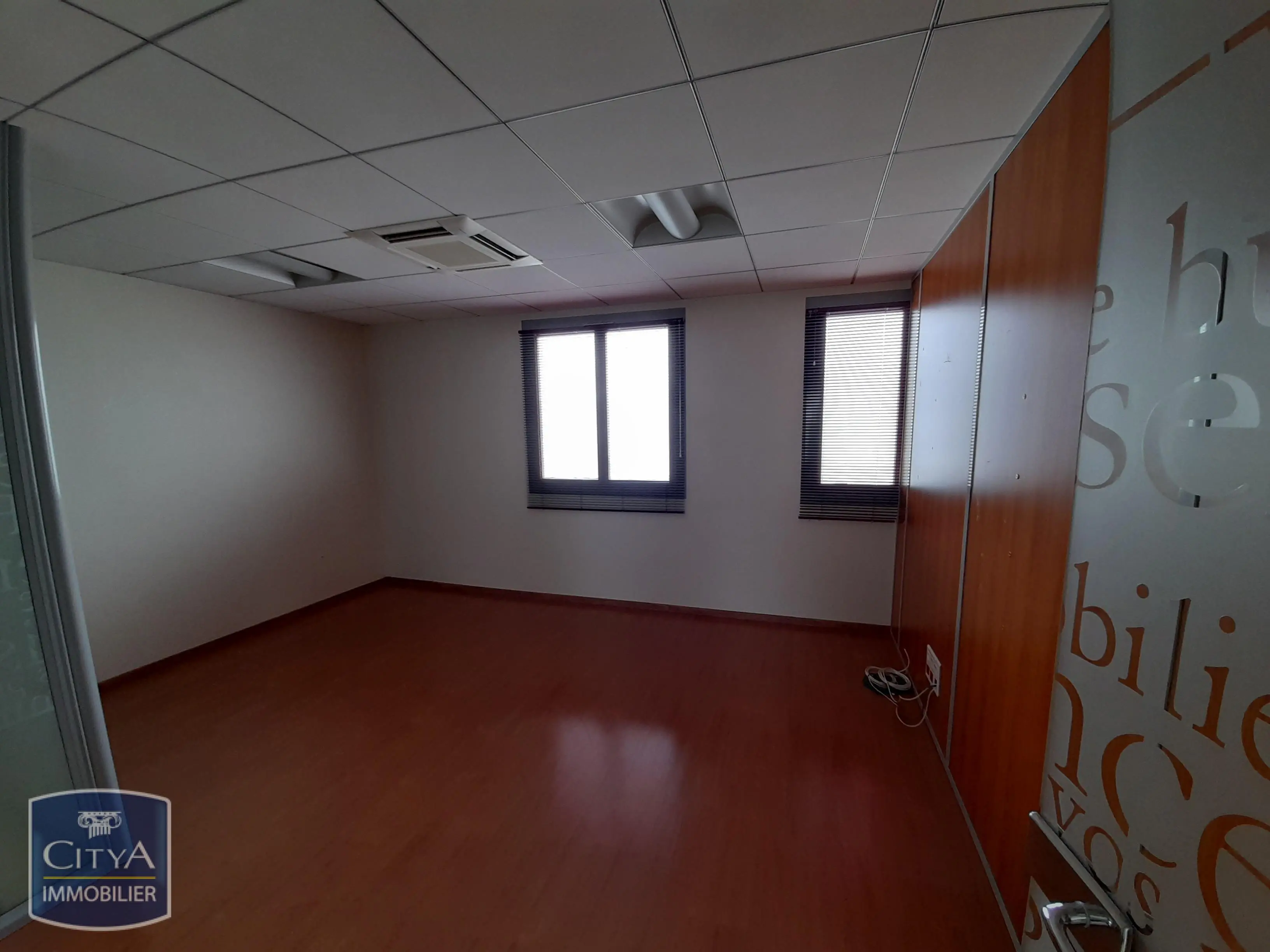 Photo 9 Maison 5 pièces 258m²