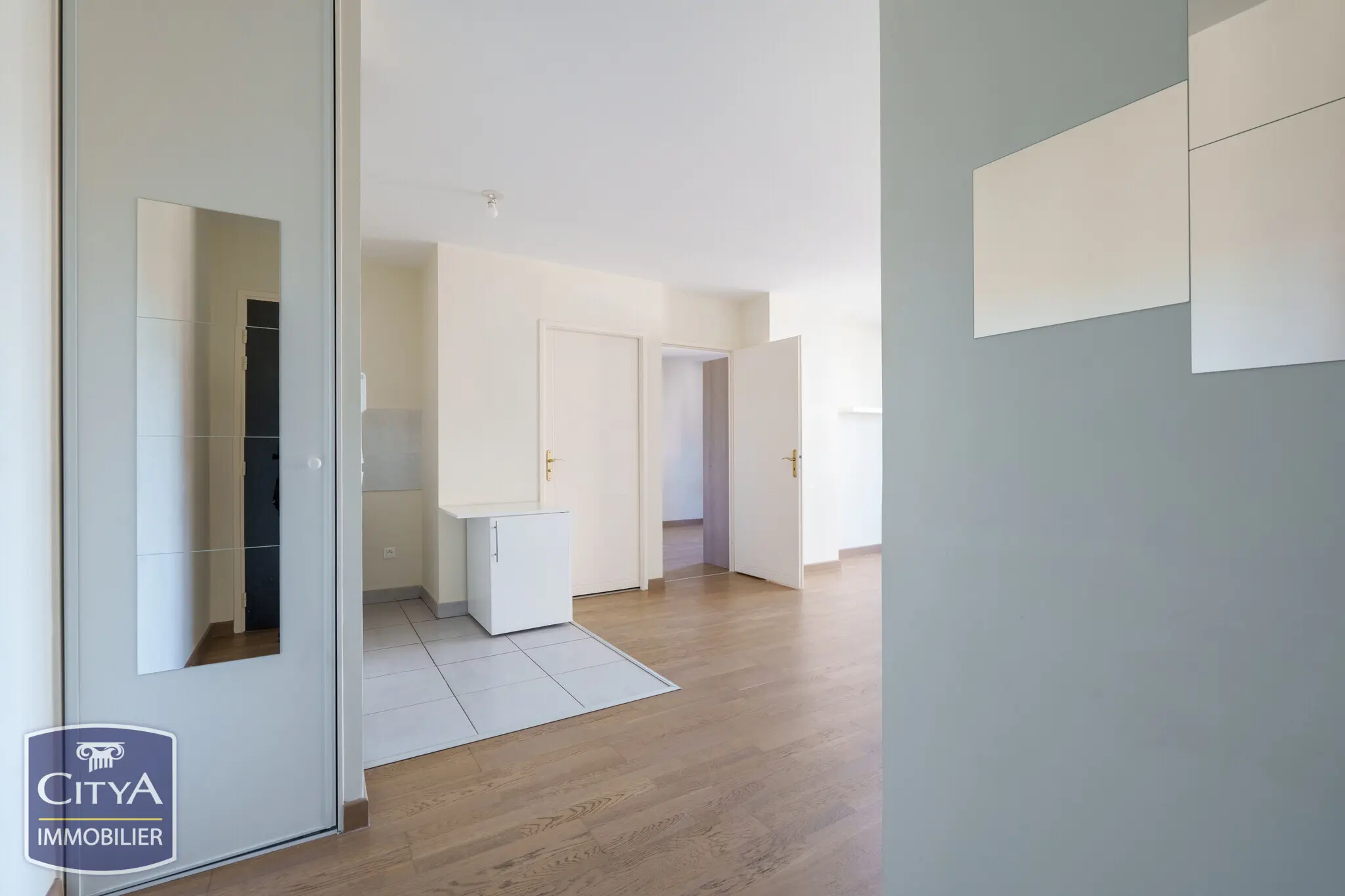 Photo 2 Appartement 2 pièces 43m²