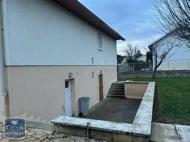 Photo 3 Maison 10 pièces 209m²