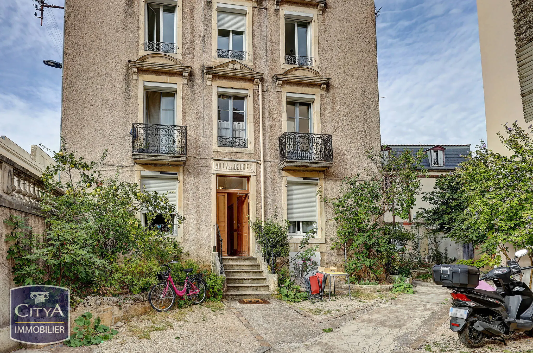Photo 1 Appartement 1 pièce 10.71m²