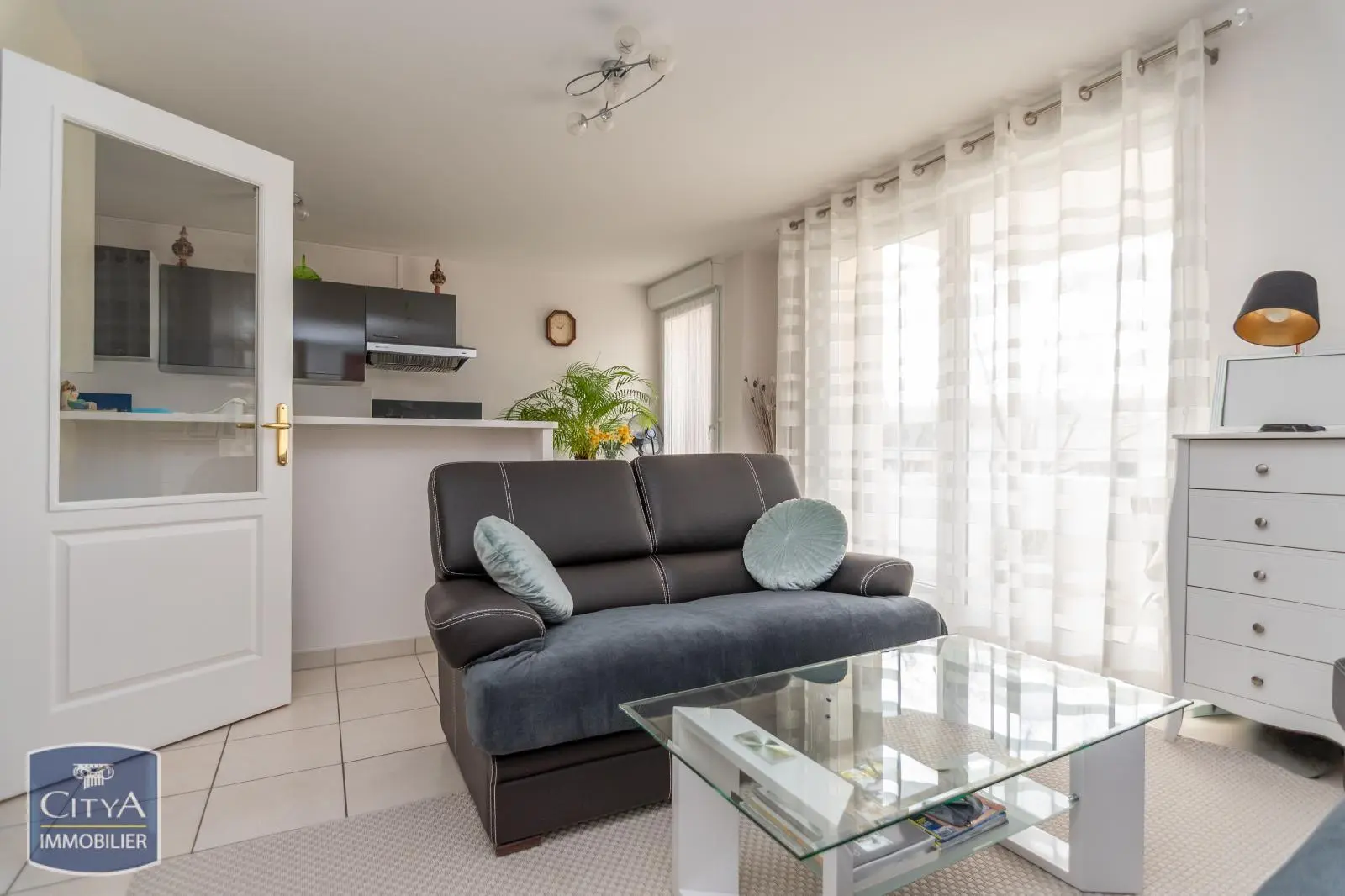 Photo 1 Appartement 2 pièces 48.24m²