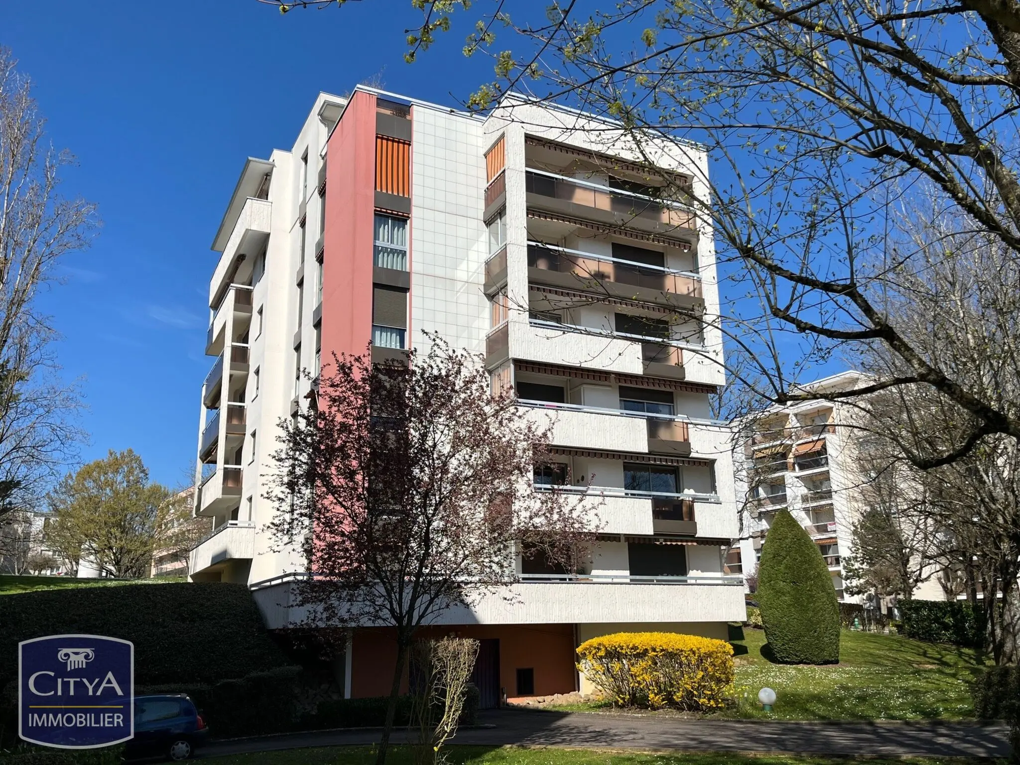 Photo 9 Appartement 4 pièces 91.43m²