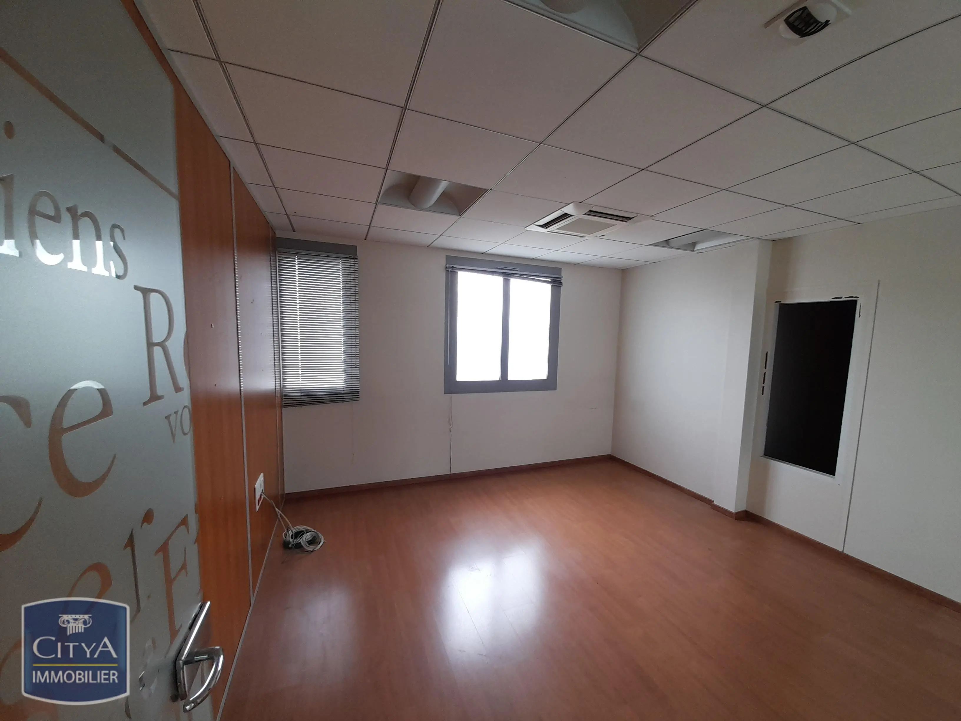 Photo 7 Maison 5 pièces 258m²