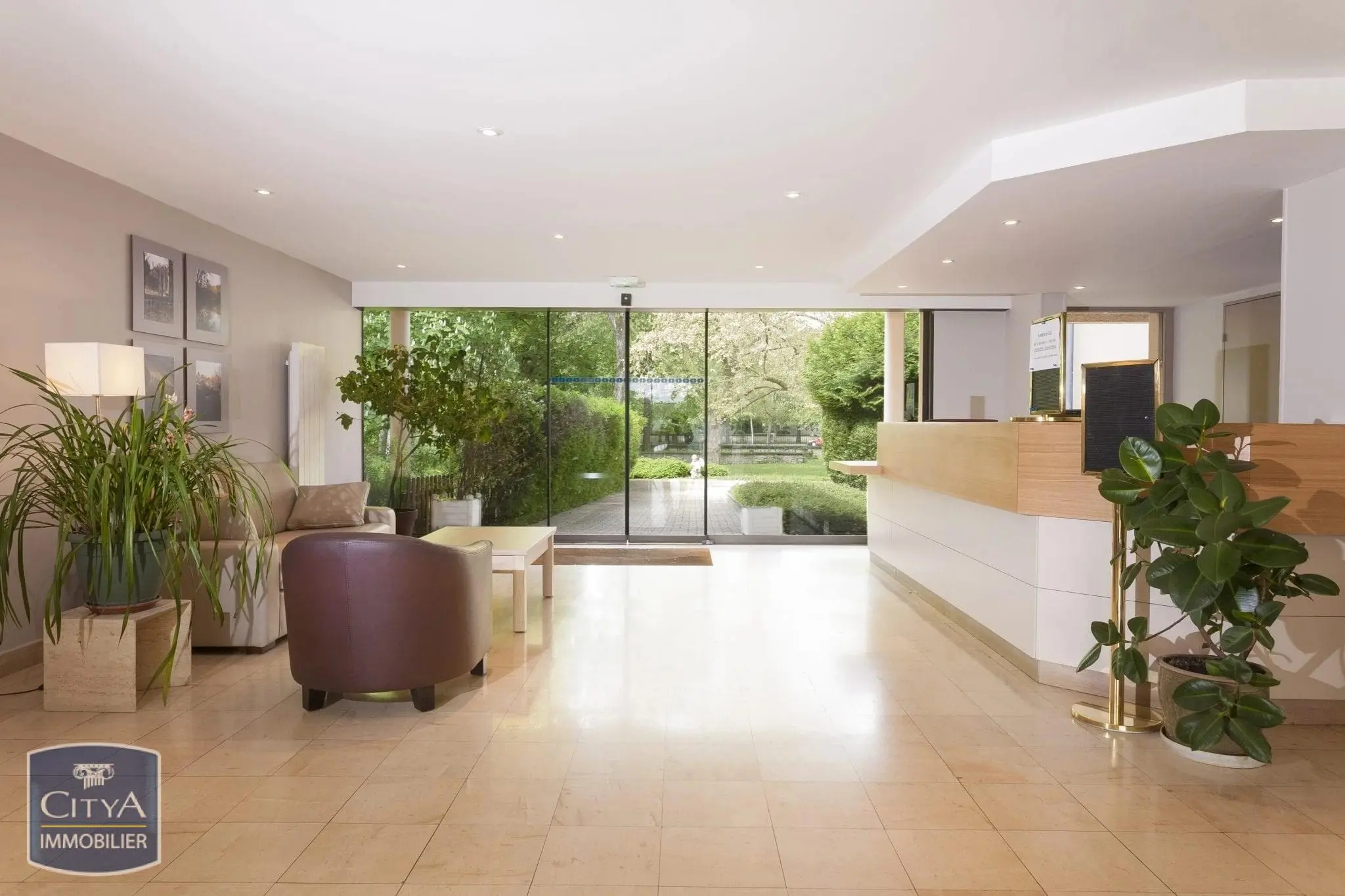 Photo 4 Local Commercial 72m²