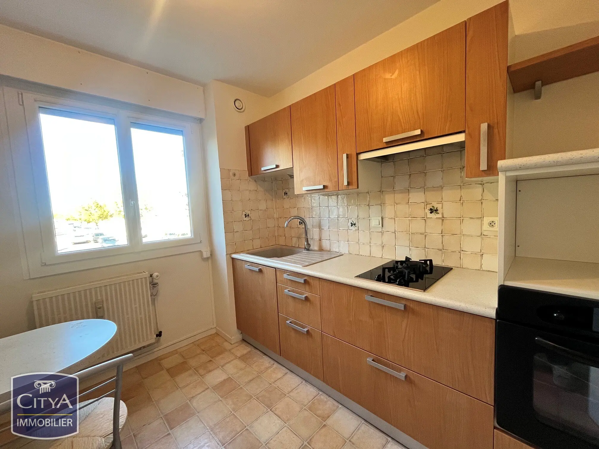 Photo 2 Appartement 4 pièces 77m²