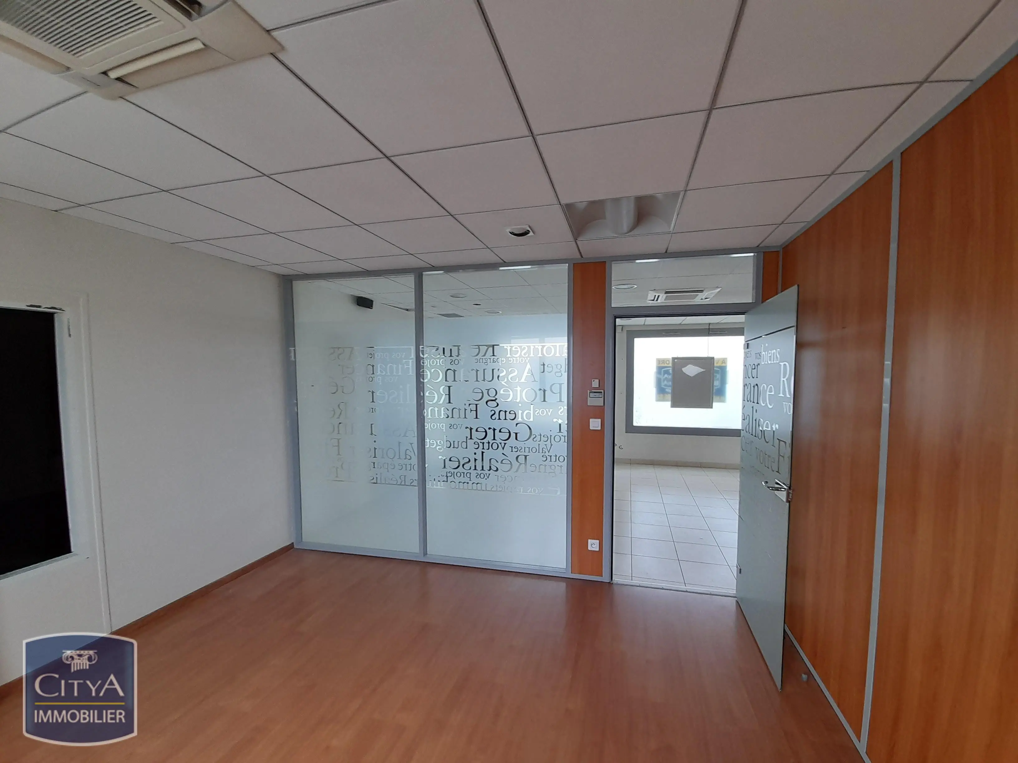 Photo 8 Maison 5 pièces 258m²