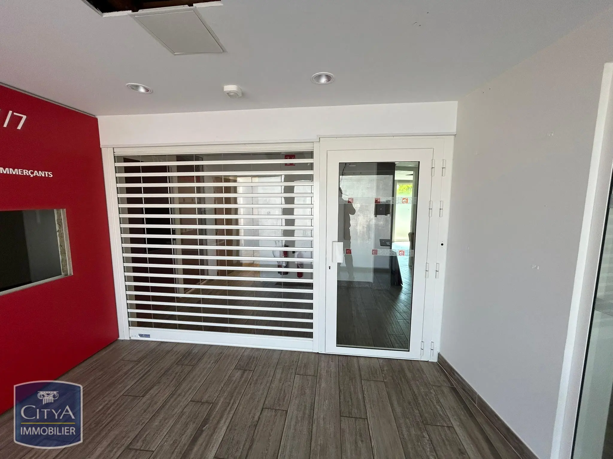 Photo 3 Local Commercial 61.71m²