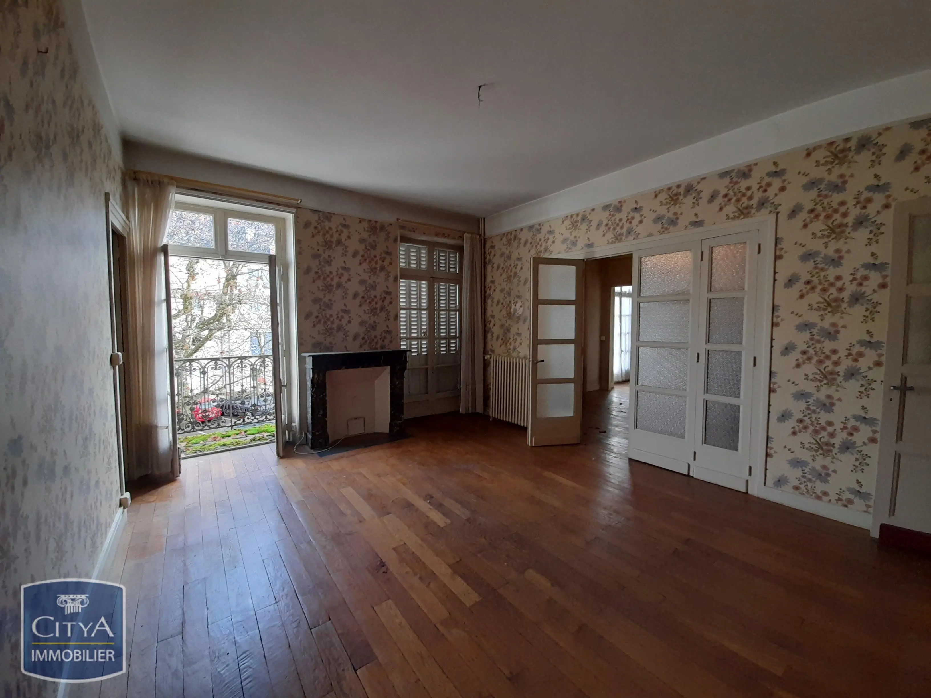 Photo 4 Appartement 10 pièces 230m²