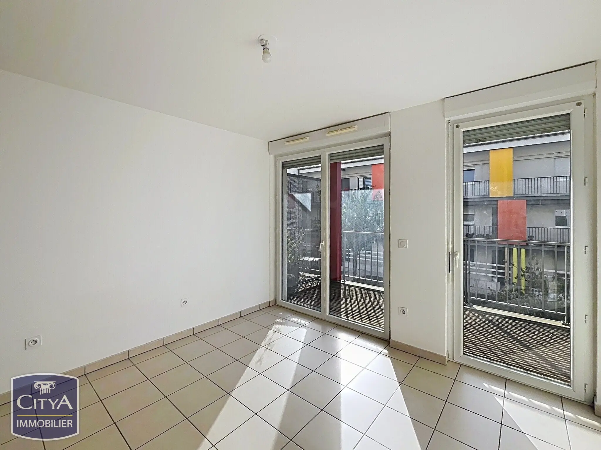 Photo 1 Appartement 1 pièce 28.68m²