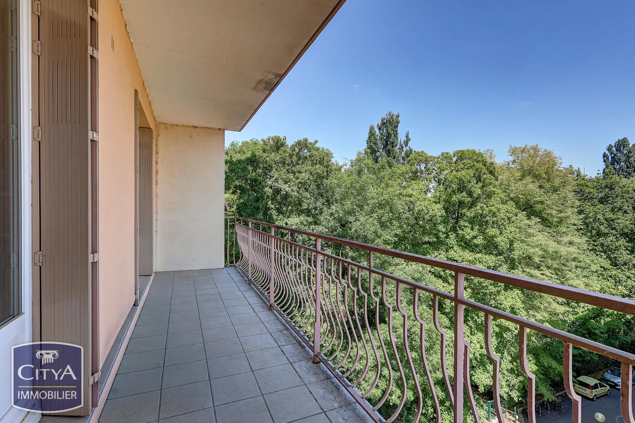 Photo 1 Appartement 1 pièce 40m²