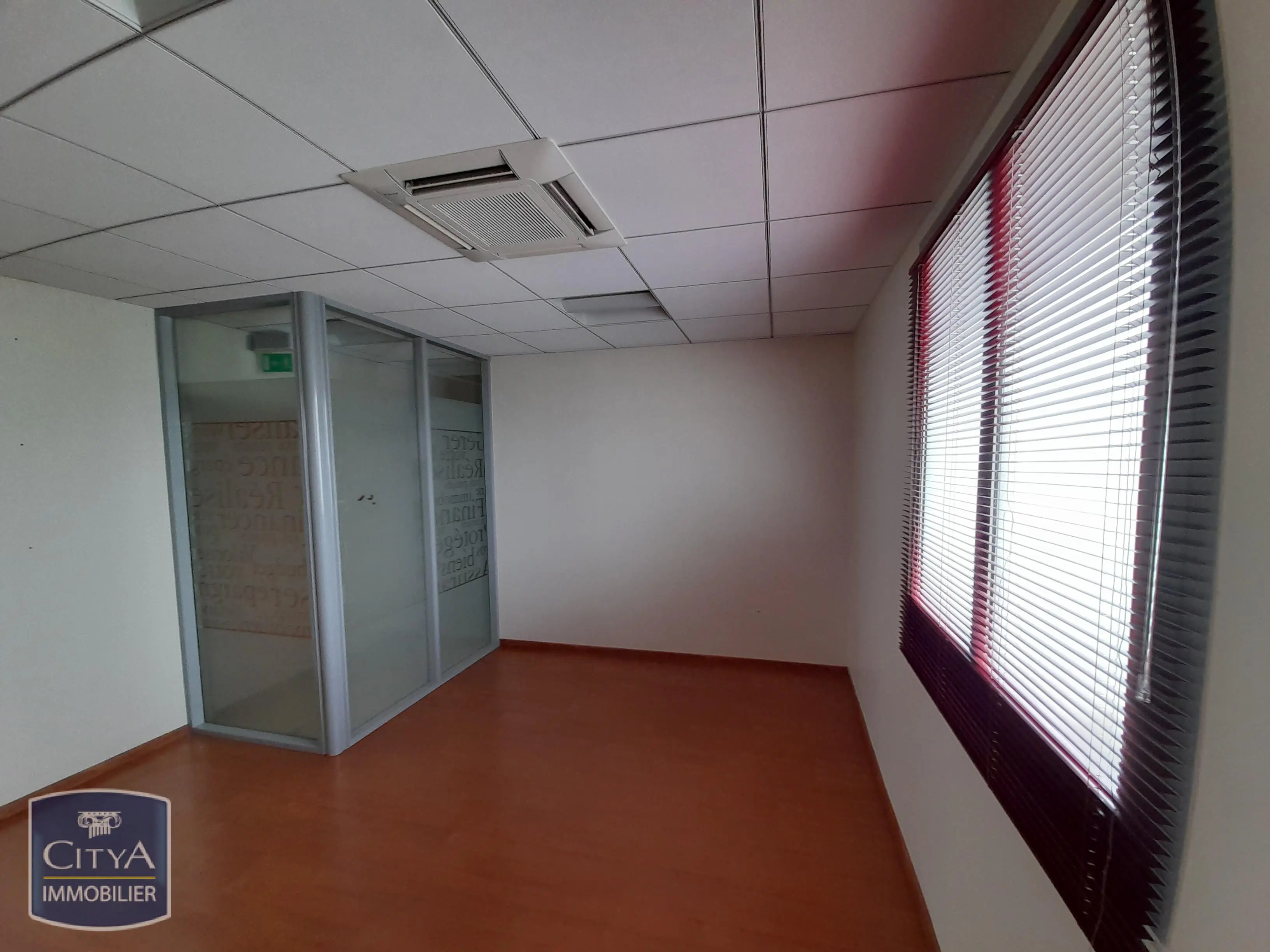 Photo 11 Maison 5 pièces 258m²