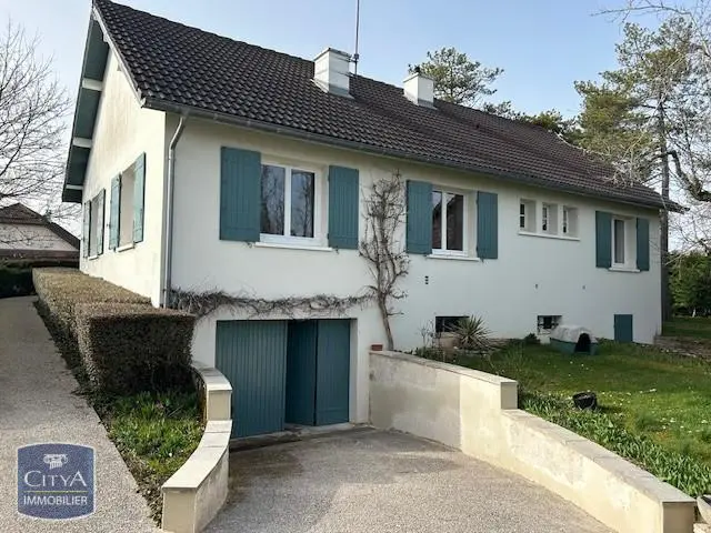 Photo 1 Maison 6 pièces 134m²
