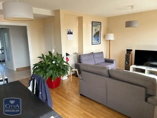 Photo 3 Appartement 4 pièces 84m²