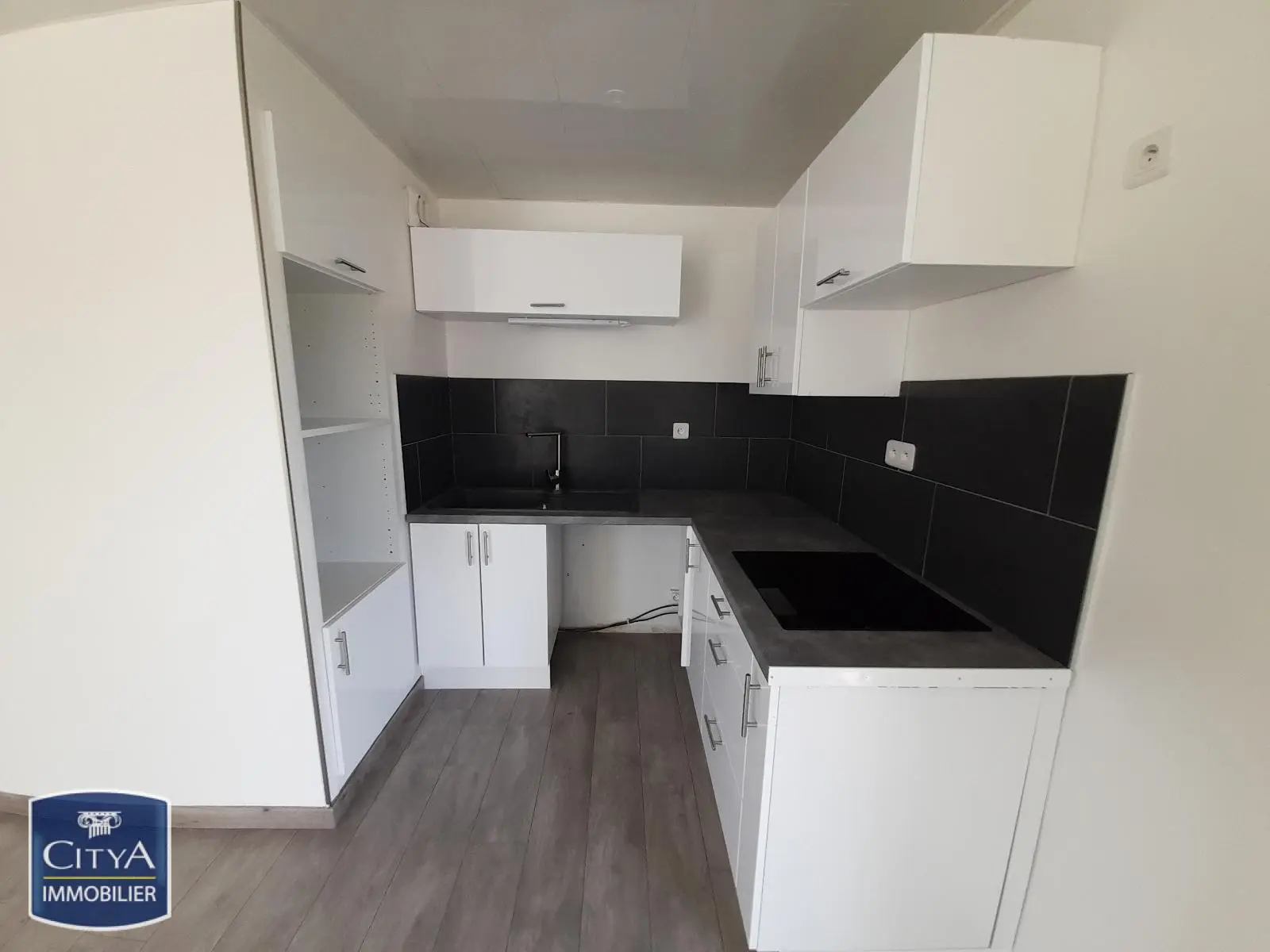 Photo 3 Appartement 2 pièces 52m²