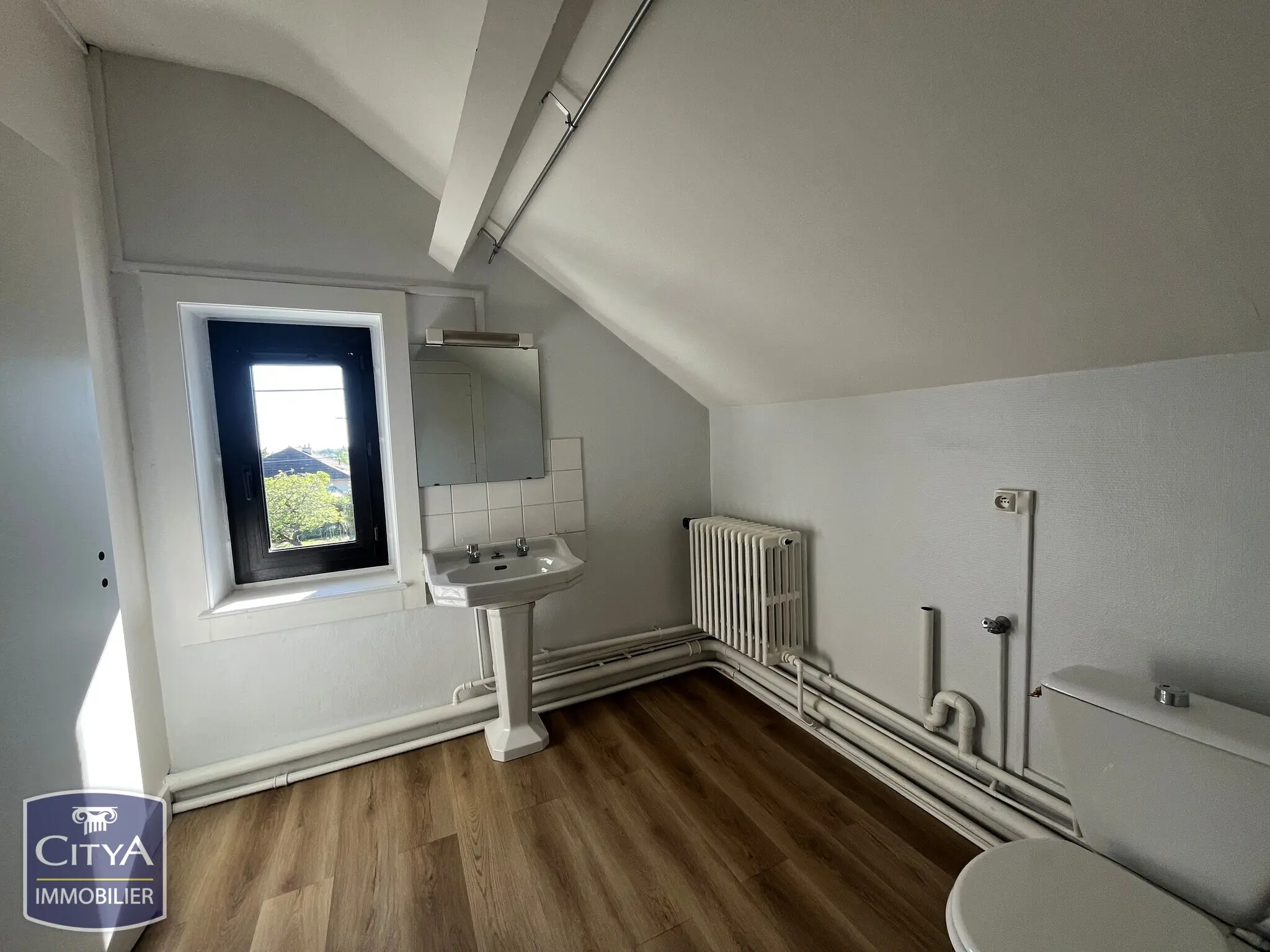 Photo 8 Maison 6 pièces 166m²