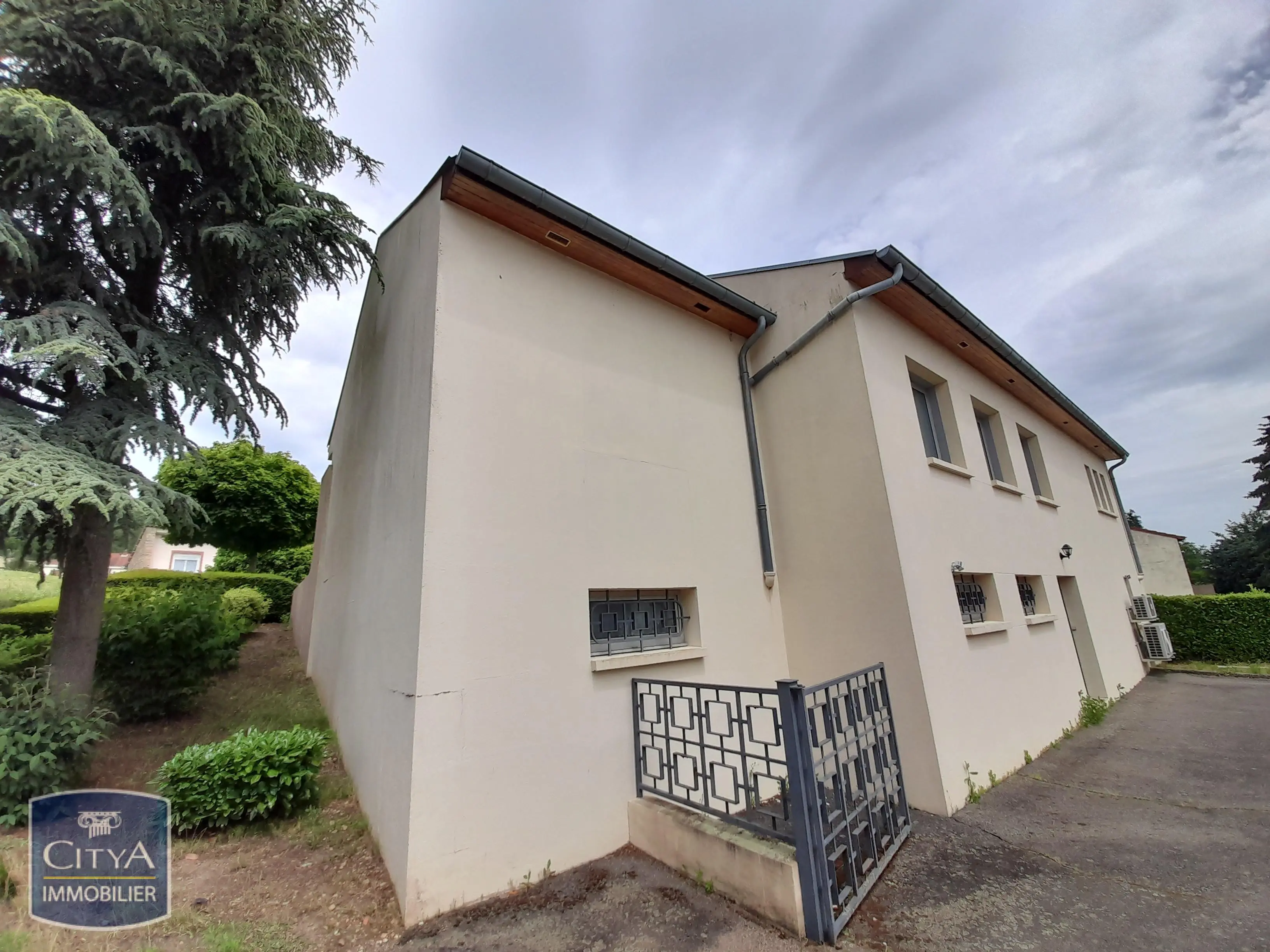 Photo 3 Maison 5 pièces 258m²