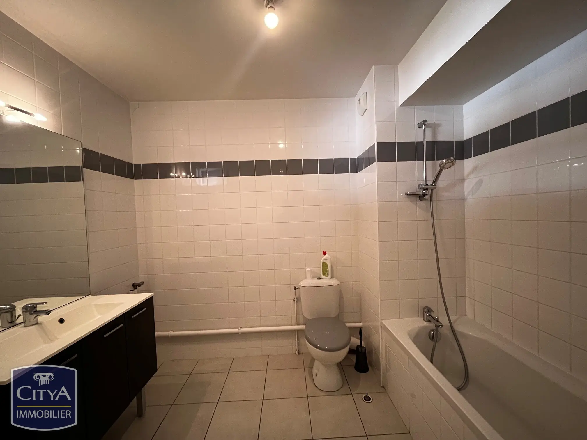 Photo 3 Appartement 1 pièce 28.68m²