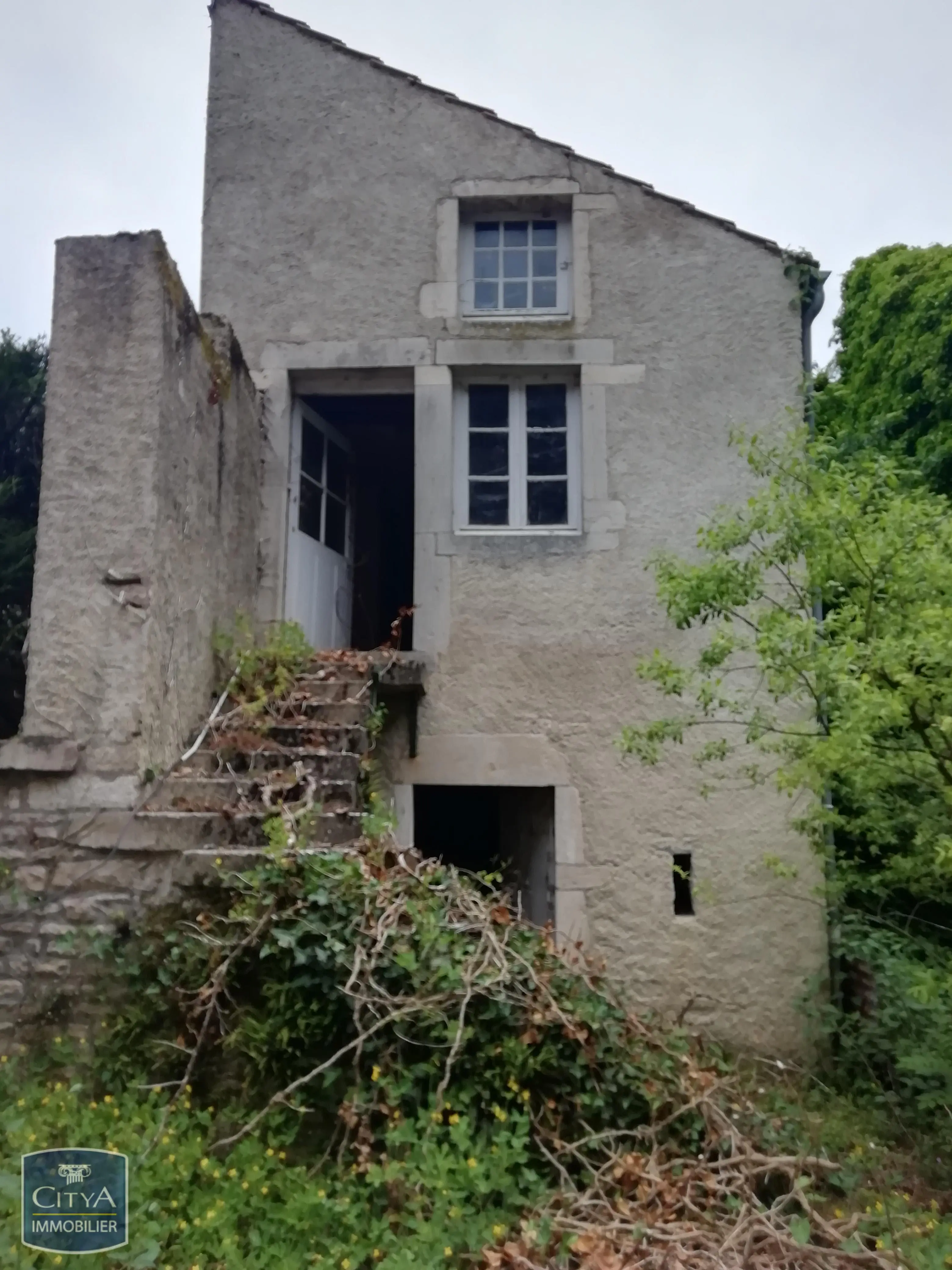 Photo 3 Maison 2 pièces 142m²