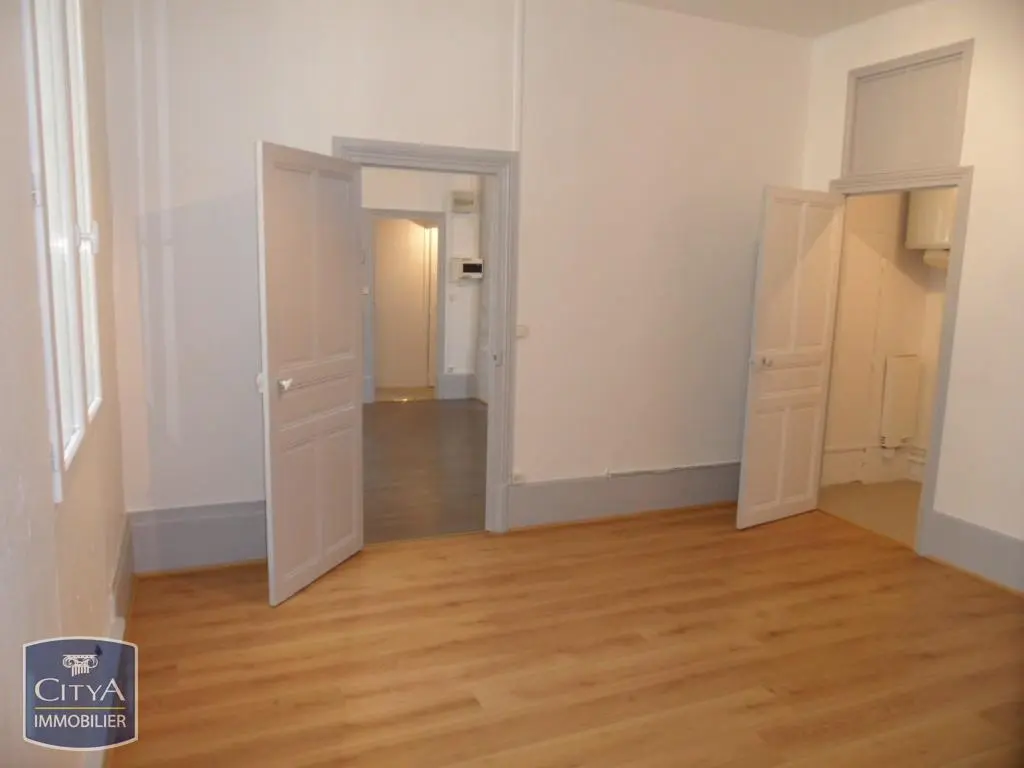 Photo 1 Immeuble 328.52m²