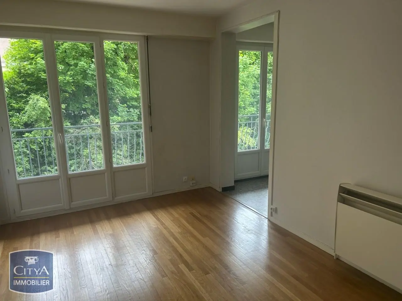 Photo 1 Appartement 1 pièce 40m²