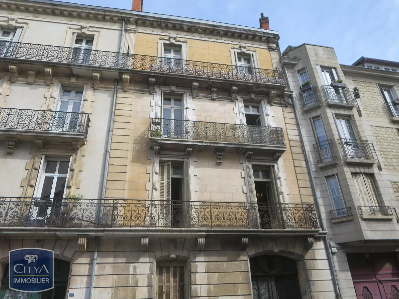 Photo 0 immeuble Dijon