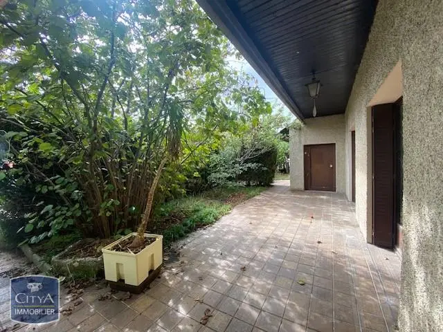 Photo 8 Maison 8 pièces 211.67m²
