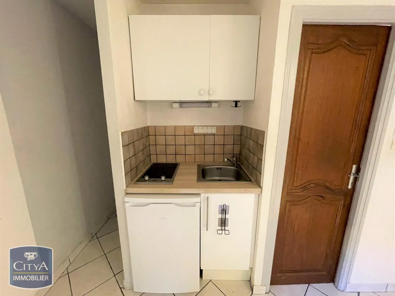 Photo 2 Appartement 1 pièce 14.91m²