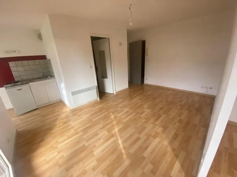 Photo 2 Appartement 1 pièce 29.45m²