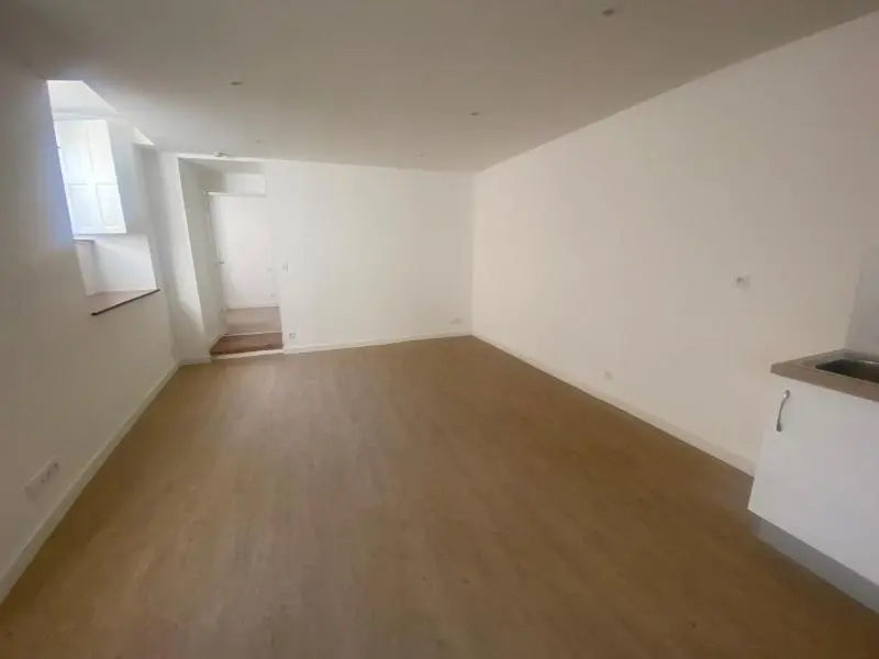 Photo 3 Appartement 2 pièces 41.86m²