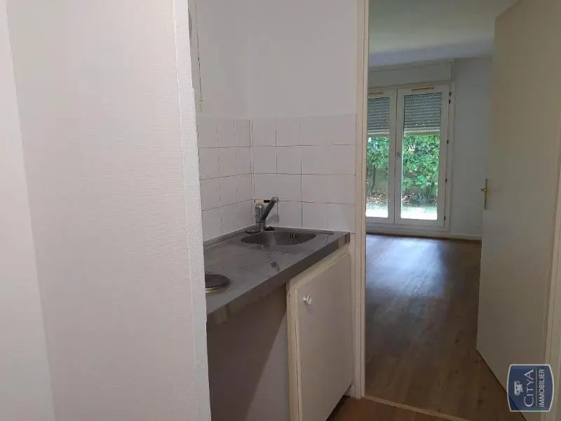 Photo 3 Appartement 1 pièce 20.9m²
