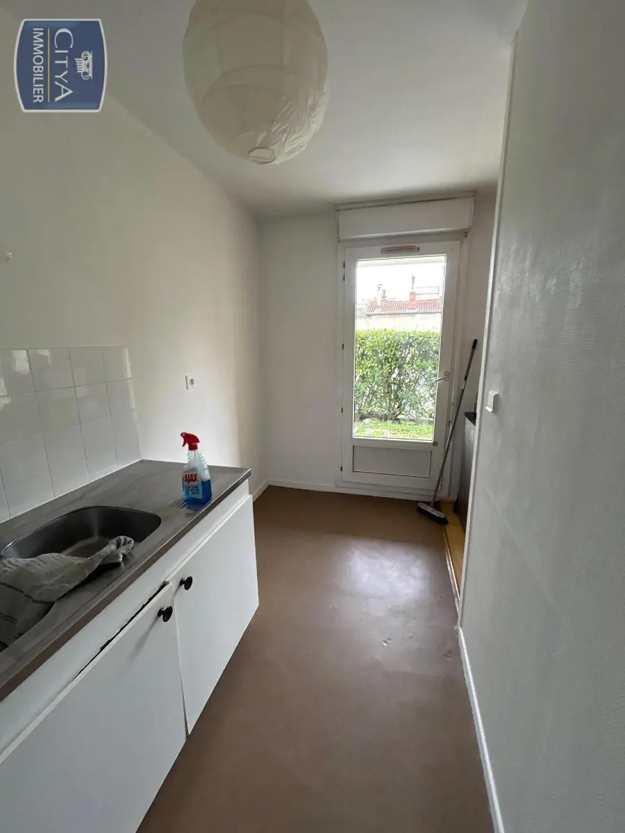 Photo 3 Appartement 1 pièce 32.2m²