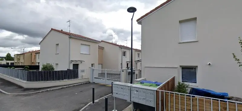 Photo 1 Maison 4 pièces 81.53m²