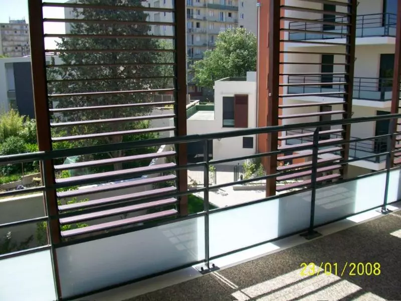 Illustration pour Appartement 3 pièces 80m² Photo Appartement 3 pièces 80m²